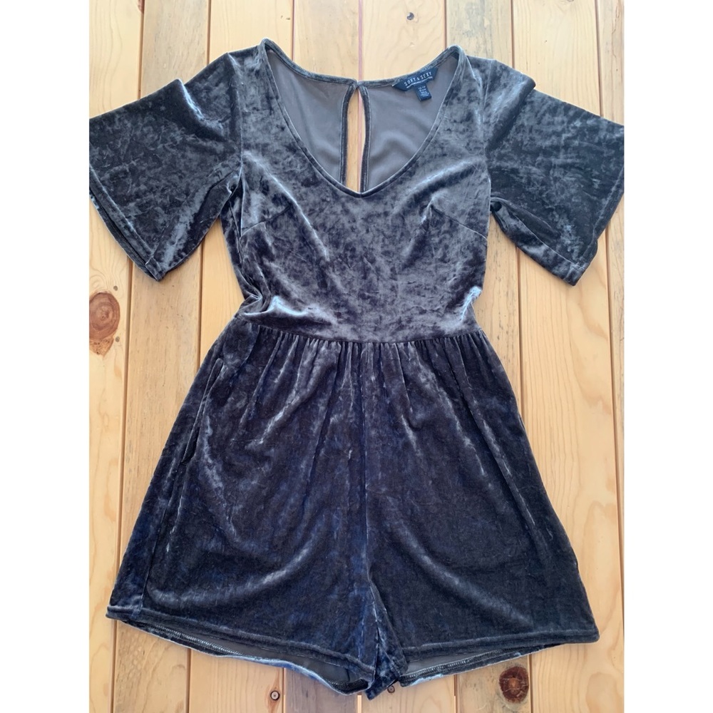 Fun velvet romper